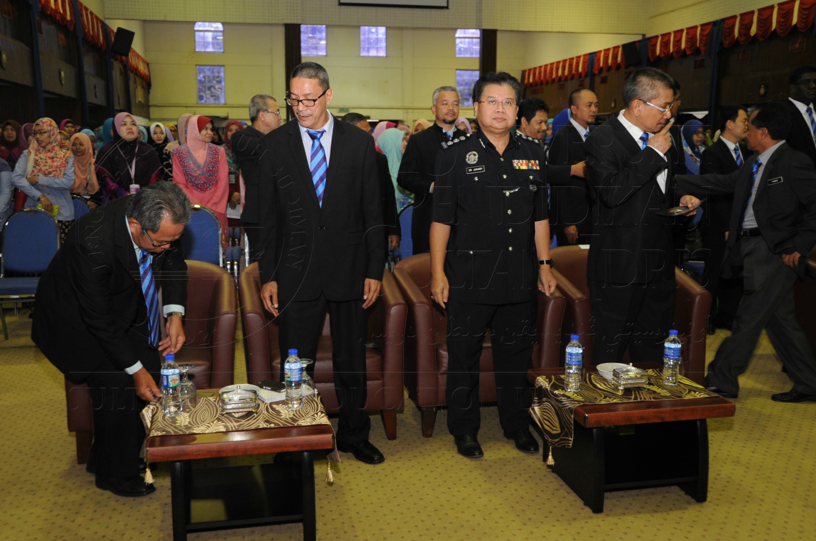 PRO 16 6 AMANAT VCHAS 8590